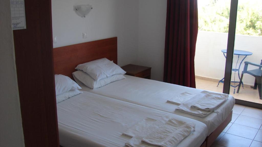 Apostolis Hotel Apartments Pefki  Bilik gambar